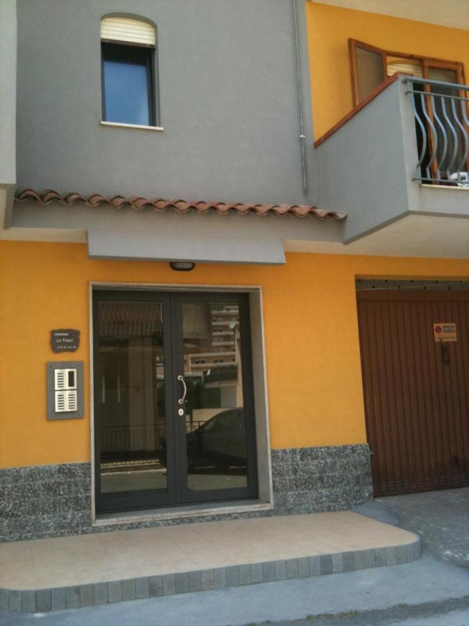 Residence La Fenice Ff Giardini Naxos Exterior photo